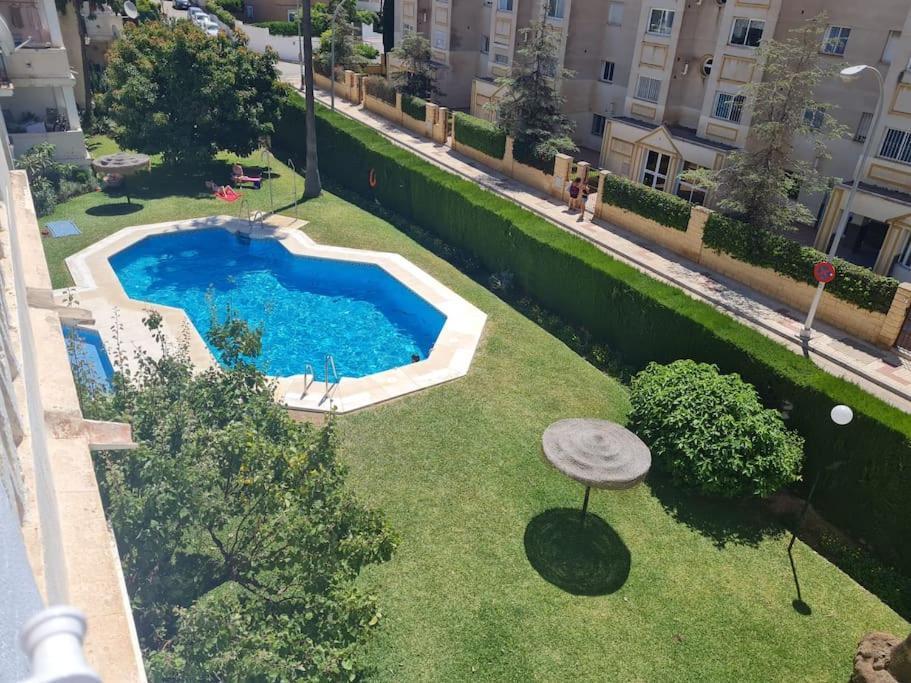 Encantador Apartamento Residencial Con Piscina Torremolinos Eksteriør bilde