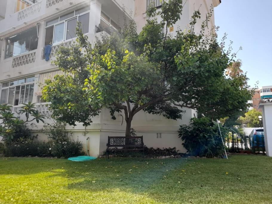 Encantador Apartamento Residencial Con Piscina Torremolinos Eksteriør bilde