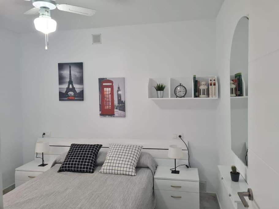 Encantador Apartamento Residencial Con Piscina Torremolinos Eksteriør bilde