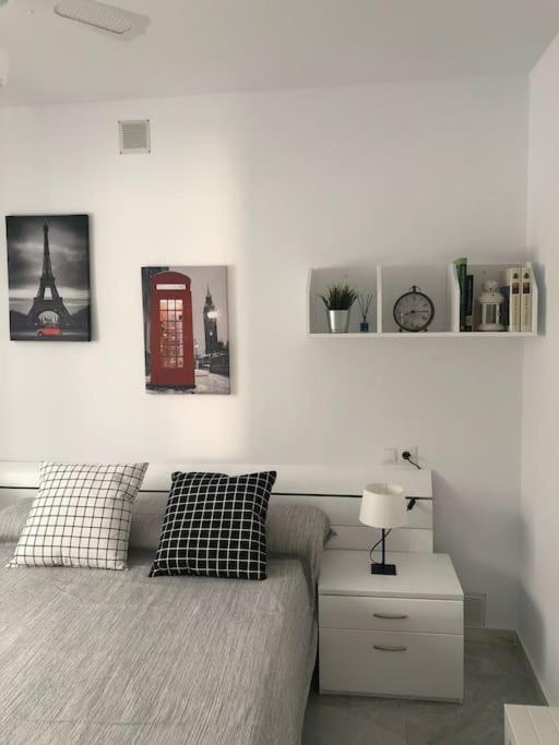 Encantador Apartamento Residencial Con Piscina Torremolinos Eksteriør bilde